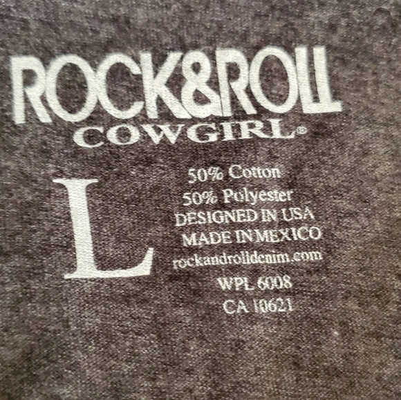 Rock and Roll Girl Graphic Tee - Picture 6 of 10